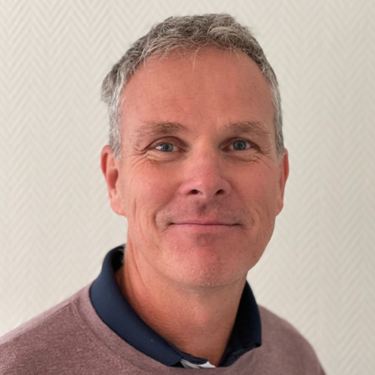 Erik G Persson